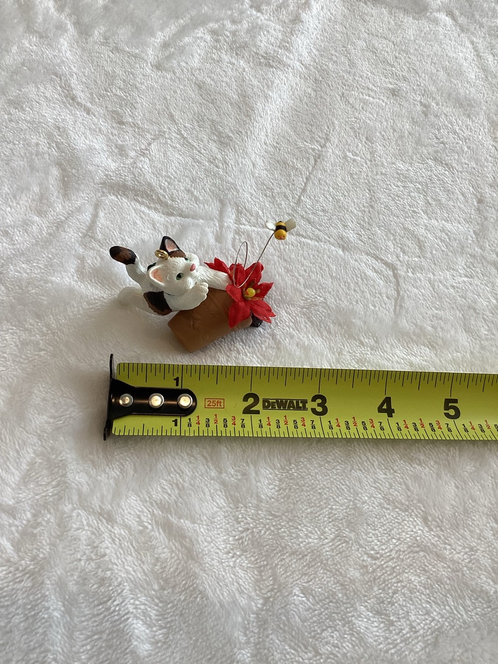 Vintage Hallmark Keepsake Ornament Cat Mischievous Kitten Poinsettia 2002 - Picture 9 of 11